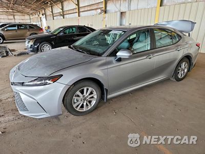 2025 TOYOTA CAMRY LE 4T1DAACK5SU145544 - główne zdjęcie licytacji z USA - miniatura