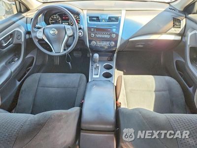 Zdjęcie 8 z 12 samochodu: 2015 NISSAN ALTIMA 2.5 S VIN:1N4AL3AP0FN905686 - miniatura
