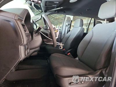 Zdjęcie 7 z 13 samochodu: 2024 CHEVROLET TAHOE C1500 VIN:1GNSCLEDXRR274741 - miniatura