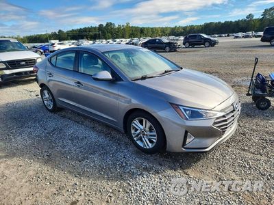 Czwarte zdjęcie samochodu z boku: 2020 HYUNDAI ELANTRA VALUE EDITION VIN:KMHD84LF3LU028949 - miniatura