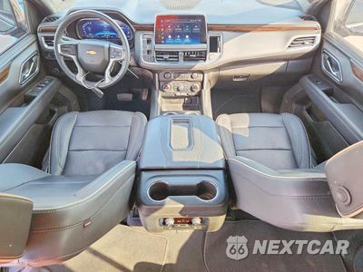 Zdjęcie 8 z 14 samochodu: 2023 CHEVROLET SUBURBAN C1500 PREMIER VIN:1GNSCFKTXPR335113 - miniatura