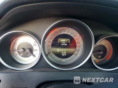 Zdjęcie 9 z 12 samochodu: 2014 MERCEDES-BENZ C 250 VIN:WDDGF4HB4EA940965 - miniatura