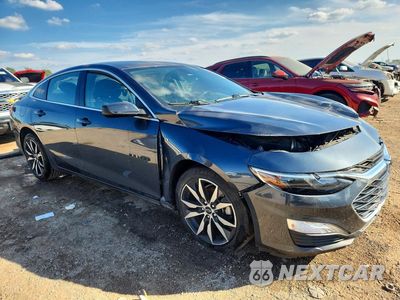 Czwarte zdjęcie samochodu z boku: 2020 CHEVROLET MALIBU RS VIN:1G1ZG5ST7LF140256 - miniatura