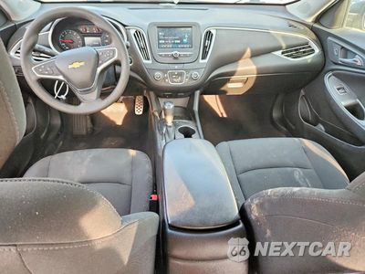 Zdjęcie 8 z 12 samochodu: 2017 CHEVROLET MALIBU LS VIN:1G1ZB5ST2HF132622 - miniatura