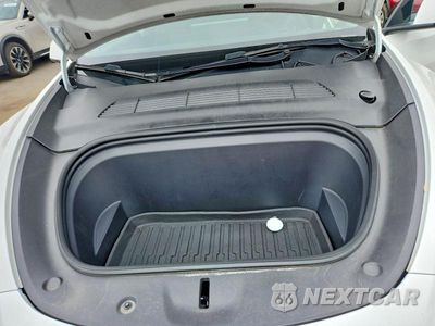 Zdjęcie 11 z 12 samochodu: 2023 TESLA MODEL Y VIN:7SAYGAEE0PF607796 - miniatura