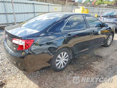 Trzecie zdjęcie samochodu z tyłu: 2014 TOYOTA CAMRY HYBRID LE VIN:4T1BD1FK6EU109781 - miniatura