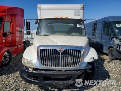 Piąte zdjęcie samochodu w środku: 2017 INTERNATIONAL 4300 BOX TRUCK VIN:1HTMNMML8HH518968 - miniatura
