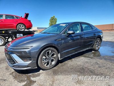 2025 HYUNDAI SONATA SEL KMHL64JA4SA473726 - główne zdjęcie licytacji z USA - miniatura