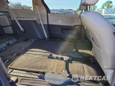 Zdjęcie 11 z 14 samochodu: 2011 TOYOTA SIENNA LE VIN:5TDKK3DC6BS175104 - miniatura