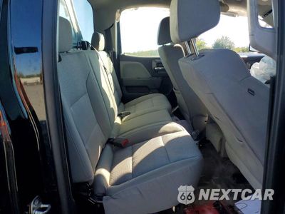 Zdjęcie 10 z 12 samochodu: 2018 CHEVROLET SILVERADO K1500 VIN:1GCVKNEH4JZ331687 - miniatura