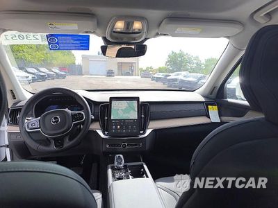 Zdjęcie 9 z 15 samochodu: 2026 VOLVO XC90 PLUS VIN:YV4M12RC0T1498803 - miniatura