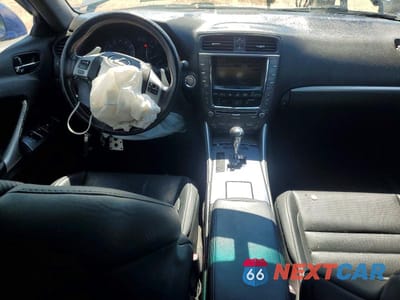Zdjęcie 8 z 12 samochodu: 2011 LEXUS IS 350 VIN:JTHBE5C23B5026438 - miniatura