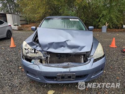 Piąte zdjęcie samochodu w środku: 2007 HONDA ACCORD EX VIN:1HGCM56787A005116 - miniatura