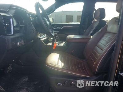 Zdjęcie 7 z 12 samochodu: 2024 GMC SIERRA K1500 DENALI ULTIMATE VIN:1GTUUHEL7RZ148193 - miniatura