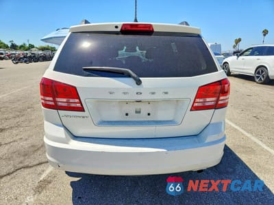 Zdjęcie 6 z 13 samochodu: 2018 DODGE JOURNEY SE VIN:3C4PDCAB3JT383814 - miniatura