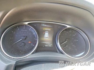 Zdjęcie 9 z 14 samochodu: 2016 NISSAN ROGUE S VIN:KNMAT2MV6GP643628 - miniatura