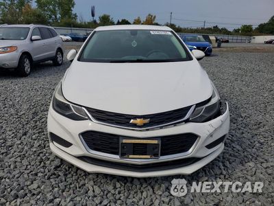 Piąte zdjęcie samochodu w środku: 2017 CHEVROLET CRUZE LT VIN:1G1BE5SM2H7120305 - miniatura