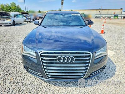 Piąte zdjęcie samochodu w środku: 2013 AUDI A8 L QUATTRO VIN:WAURGAFD7DN005012 - miniatura