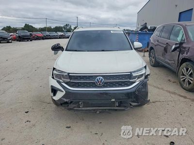 Piąte zdjęcie samochodu w środku: 2024 VOLKSWAGEN TAOS SEL VIN:3VV4X7B27RM053634 - miniatura