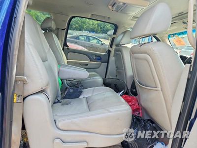 Zdjęcie 11 z 14 samochodu: 2007 CHEVROLET SUBURBAN K1500 VIN:1GNFK16367J179068 - miniatura