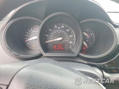 Zdjęcie 9 z 13 samochodu: 2016 KIA RIO LX VIN:KNADM4A36G6689309 - miniatura