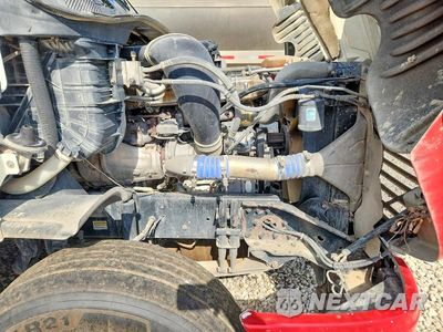 Zdjęcie 11 z 13 samochodu: 2011 FREIGHTLINER CASCADIA SEMI TRUCK VIN:1FUJGLDR6BSAS0928 - miniatura