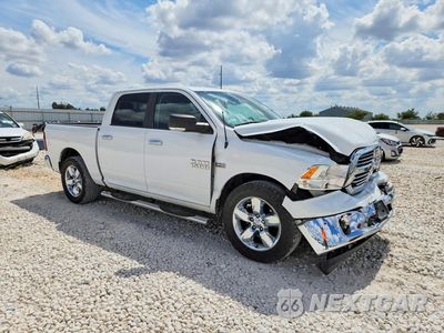 Czwarte zdjęcie samochodu z boku: 2016 RAM 1500 SLT VIN:1C6RR6LT0GS262788 - miniatura