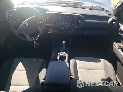 Zdjęcie 8 z 13 samochodu: 2023 TOYOTA TACOMA TRD OFF-ROAD VIN:3TMCZ5AN4PM557186 - miniatura