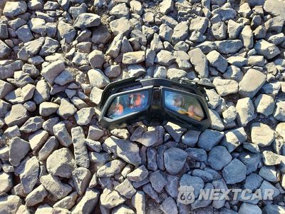 Zdjęcie 9 z 10 samochodu: 2020 YAMAHA MT09 VIN:JYARN53E4LA007850 - miniatura