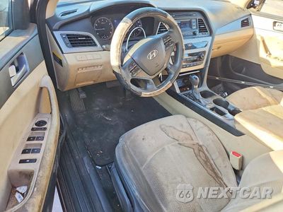 Zdjęcie 8 z 12 samochodu: 2015 HYUNDAI SONATA SE VIN:5NPE24AF0FH105434 - miniatura
