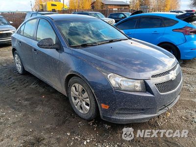 Czwarte zdjęcie samochodu z boku: 2014 CHEVROLET CRUZE LS VIN:1G1PA5SH9E7146156 - miniatura