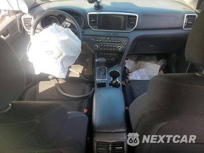 Zdjęcie 8 z 13 samochodu: 2020 KIA SPORTAGE LX VIN:KNDPMCAC0L7663111 - miniatura