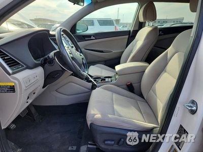 Zdjęcie 7 z 13 samochodu: 2017 HYUNDAI TUCSON SPORT VIN:KM8J33A24HU449288 - miniatura