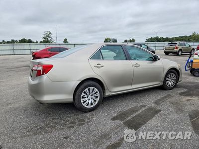 Trzecie zdjęcie samochodu z tyłu: 2013 TOYOTA CAMRY LE VIN:4T4BF1FK1DR303763 - miniatura