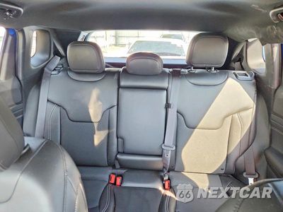 Zdjęcie 10 z 14 samochodu: 2024 JEEP COMPASS LATITUDE VIN:3C4NJDBN4RT103070 - miniatura