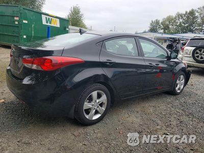 Trzecie zdjęcie samochodu z tyłu: 2013 HYUNDAI ELANTRA GLS VIN:KMHDH4AE6DU811114 - miniatura