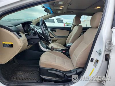 Zdjęcie 7 z 12 samochodu: 2016 HYUNDAI ELANTRA VALUE EDITION VIN:5NPDH4AE4GH683992 - miniatura