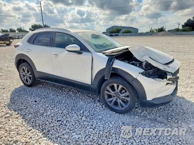 Czwarte zdjęcie samochodu z boku: 2025 MAZDA CX-30 PREFERRED VIN:3MVDMBCM0SM794061 - miniatura