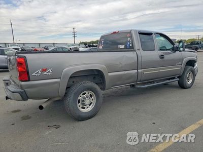 Trzecie zdjęcie samochodu z tyłu: 2007 CHEVROLET SILVERADO K2500 HEAVY DUTY VIN:1GCHK29DX7E171754 - miniatura