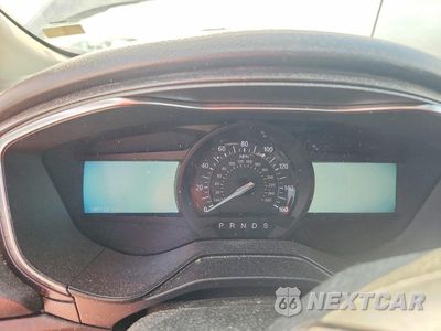 Zdjęcie 9 z 12 samochodu: 2020 FORD FUSION TITANIUM VIN:3FA6P0D9XLR153204 - miniatura