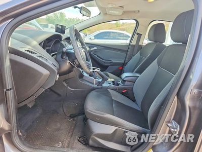 Zdjęcie 7 z 12 samochodu: 2014 FORD FOCUS SE VIN:1FADP3F29EL281508 - miniatura