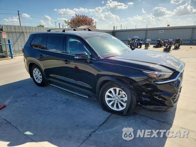 Czwarte zdjęcie samochodu z boku: 2026 TOYOTA GRAND HIGHLANDER XLE VIN:5TDAAAA50TS039738 - miniatura