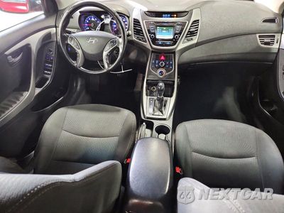 Zdjęcie 8 z 12 samochodu: 2015 HYUNDAI ELANTRA SE VIN:5NPDH4AE2FH605516 - miniatura