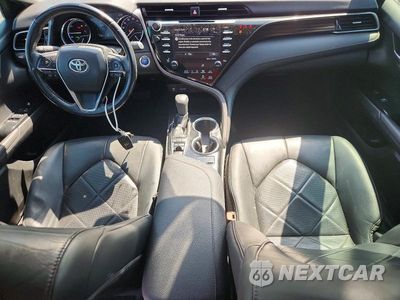 Zdjęcie 8 z 13 samochodu: 2019 TOYOTA CAMRY HYBRID XLE VIN:4T1B21HK4KU011332 - miniatura