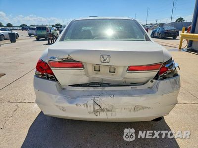 Zdjęcie 6 z 12 samochodu: 2012 HONDA ACCORD SE VIN:1HGCP2F63CA008111 - miniatura