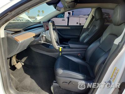 Zdjęcie 7 z 13 samochodu: 2024 TESLA MODEL Y VIN:7SAYGDEE8RF165323 - miniatura