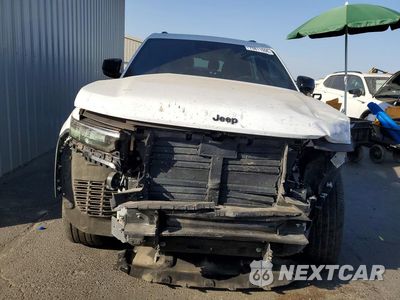 Piąte zdjęcie samochodu w środku: 2024 JEEP GRAND CHEROKEE L LAREDO VIN:1C4RJJAG6R8940937 - miniatura