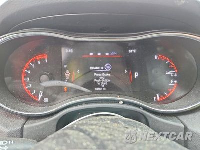 Zdjęcie 9 z 14 samochodu: 2015 DODGE DURANGO R/T VIN:1C4SDJCT5FC156065 - miniatura