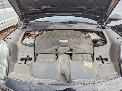 Zdjęcie 11 z 12 samochodu: 2021 PORSCHE CAYENNE VIN:WP1AA2AY7MDA10149 - miniatura