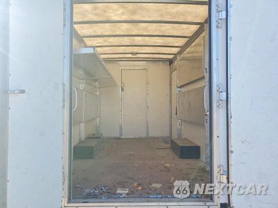 Zdjęcie 10 z 13 samochodu: 2022 CHEVROLET EXPRESS DELIVERY TRUCK VIN:1GB0GRF7XN1139983 - miniatura